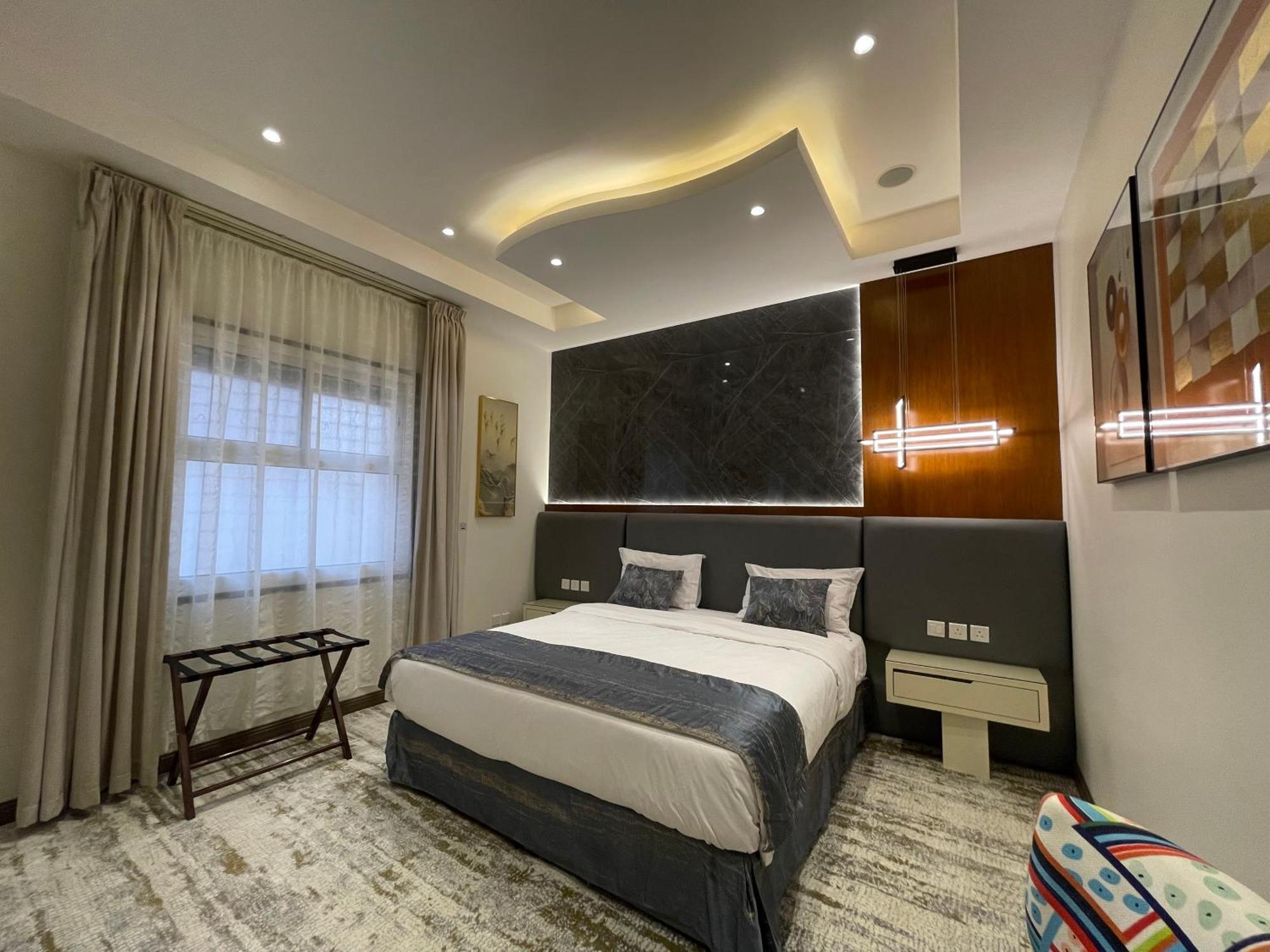 شقق خاصه بطابع حديث وفندقي - تسجيل ذاتي Private Apartments With Modern Vibes - Self Checkin Riad Exterior foto