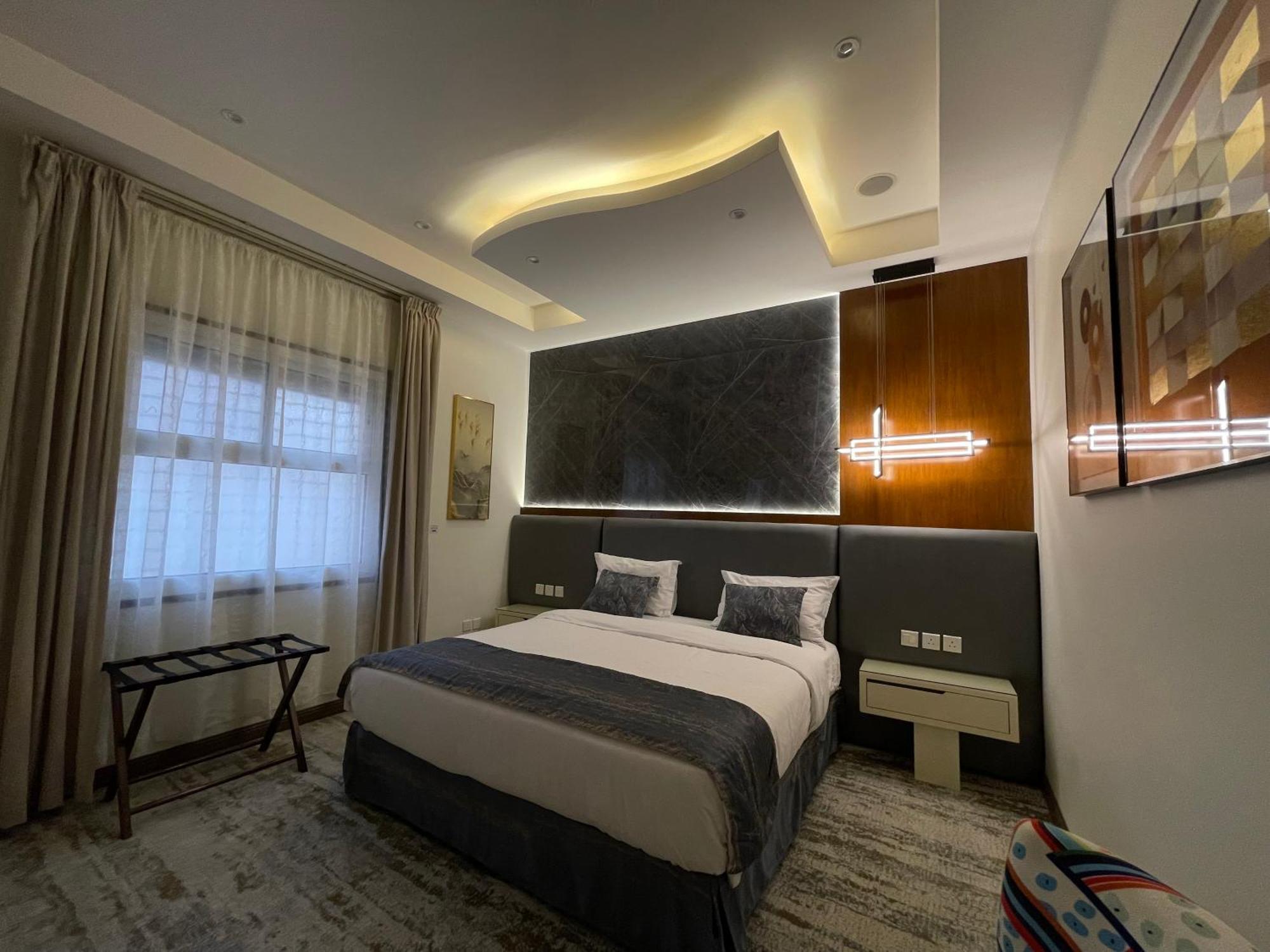 شقق خاصه بطابع حديث وفندقي - تسجيل ذاتي Private Apartments With Modern Vibes - Self Checkin Riad Exterior foto