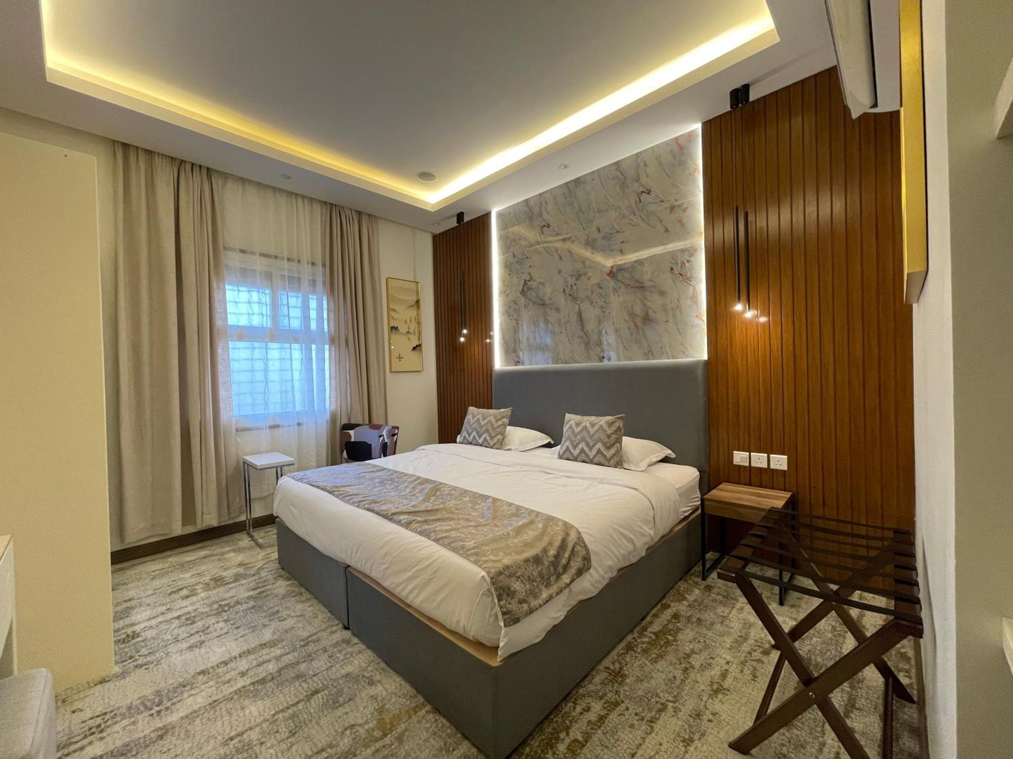شقق خاصه بطابع حديث وفندقي - تسجيل ذاتي Private Apartments With Modern Vibes - Self Checkin Riad Exterior foto