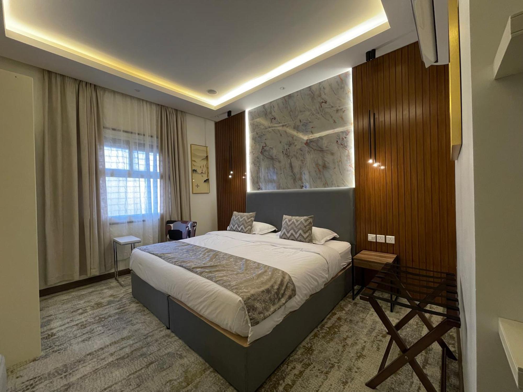 شقق خاصه بطابع حديث وفندقي - تسجيل ذاتي Private Apartments With Modern Vibes - Self Checkin Riad Exterior foto